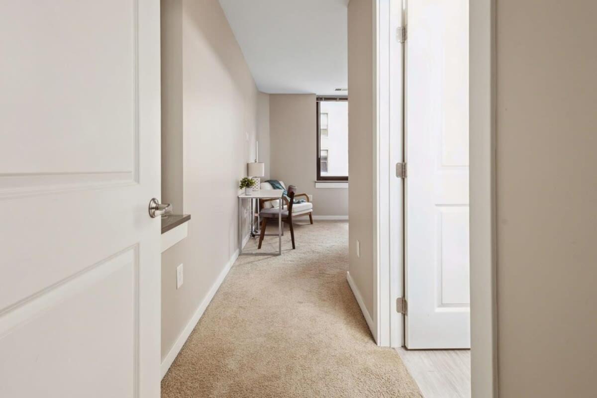 2br Downtown Luxury Getaway Apartment