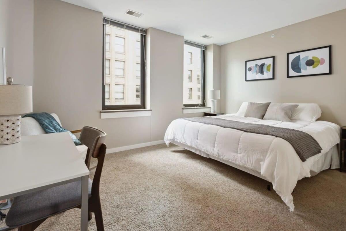 2br Downtown Luxury Getaway Detroit