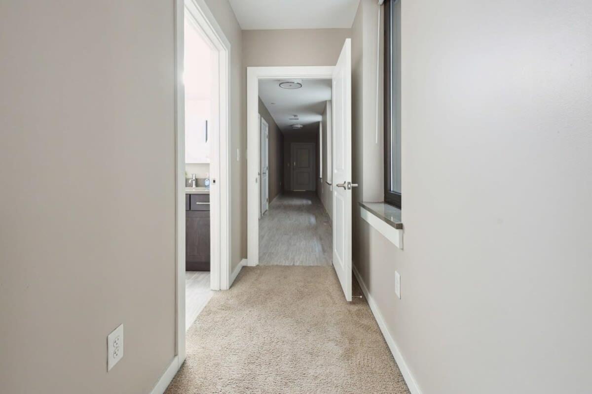 2br Downtown Luxury Getaway Apartment